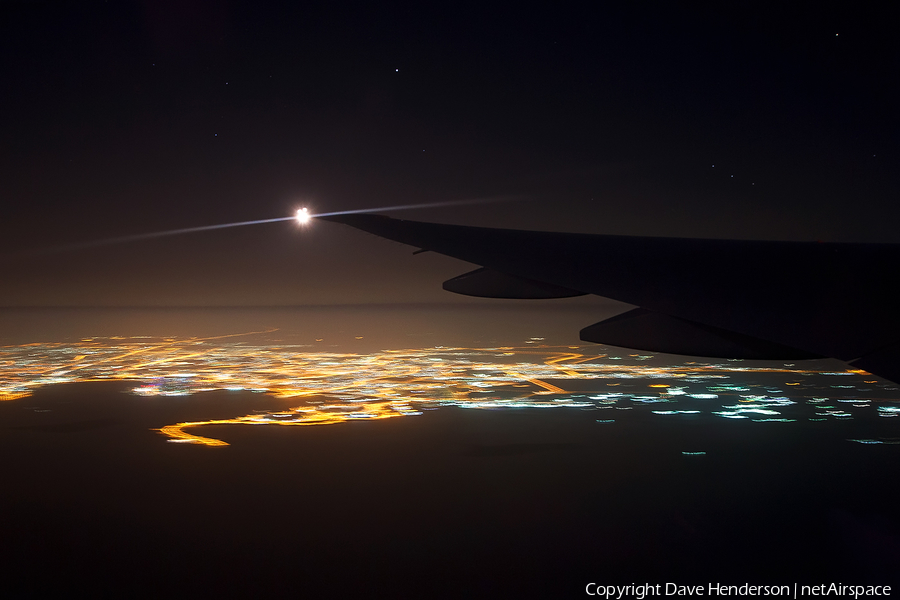 Qatar Airways Boeing 777-2DZ(LR) (A7-BBG) | Photo 21401