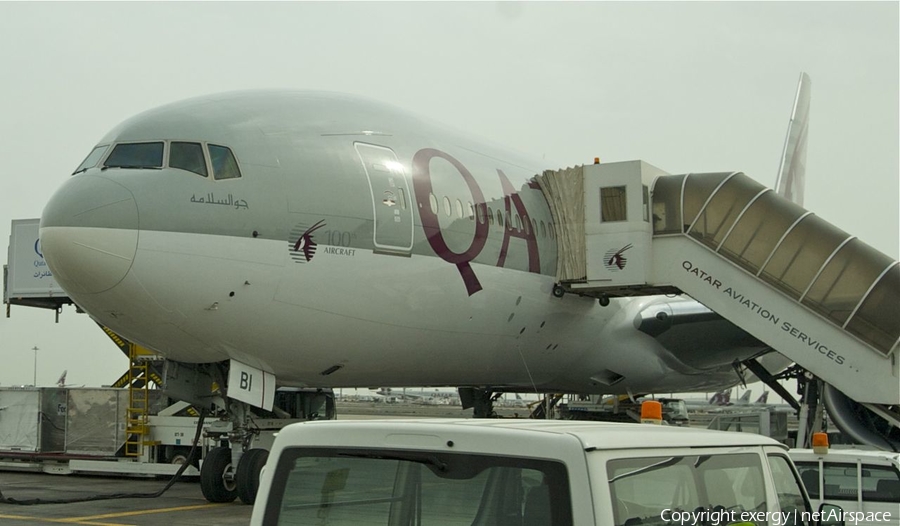 Qatar Airways Boeing 777-2DZ(LR) (A7-BBI) | Photo 4411
