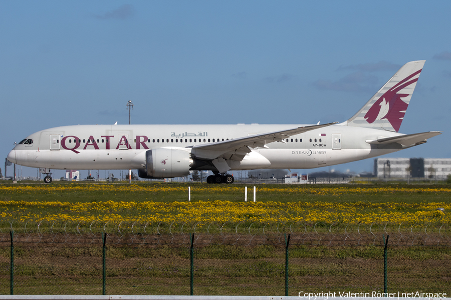 Qatar Airways Boeing 787-8 Dreamliner (A7-BCA) | Photo 567804