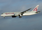 Qatar Airways Boeing 787-8 Dreamliner (A7-BCA) at  London - Heathrow, United Kingdom