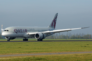 Qatar Airways Boeing 787-8 Dreamliner (A7-BCB) at  Amsterdam - Schiphol, Netherlands