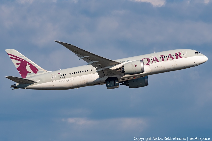 Qatar Airways Boeing 787-8 Dreamliner (A7-BCC) | Photo 675644