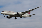 Qatar Airways Boeing 787-8 Dreamliner (A7-BCD) at  London - Heathrow, United Kingdom