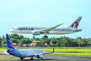 Qatar Airways Boeing 787-8 Dreamliner (A7-BCE) at  Jakarta - Soekarno-Hatta International, Indonesia