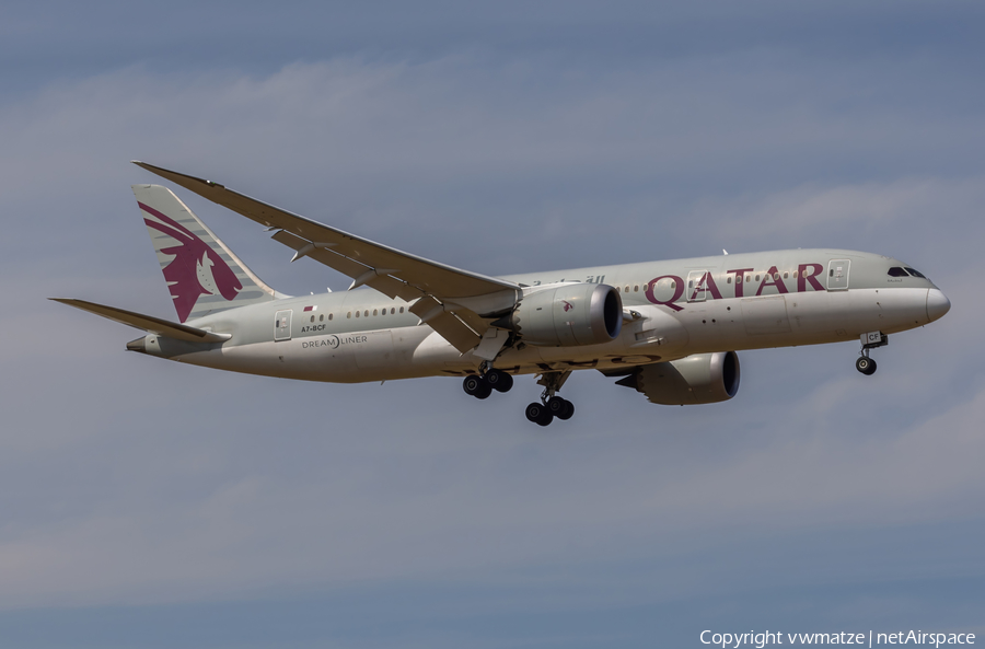 Qatar Airways Boeing 787-8 Dreamliner (A7-BCF) | Photo 521997