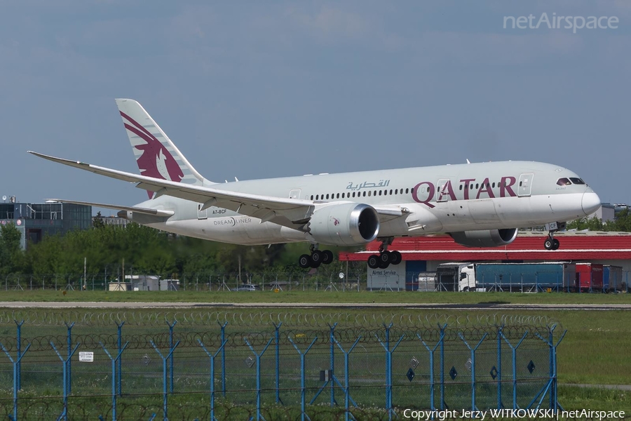 Qatar Airways Boeing 787-8 Dreamliner (A7-BCF) | Photo 675012
