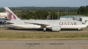 Qatar Airways Boeing 787-8 Dreamliner (A7-BCG) at  London - Gatwick, United Kingdom