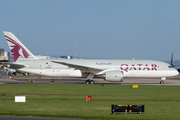 Qatar Airways Boeing 787-8 Dreamliner (A7-BCI) at  Manchester - International (Ringway), United Kingdom