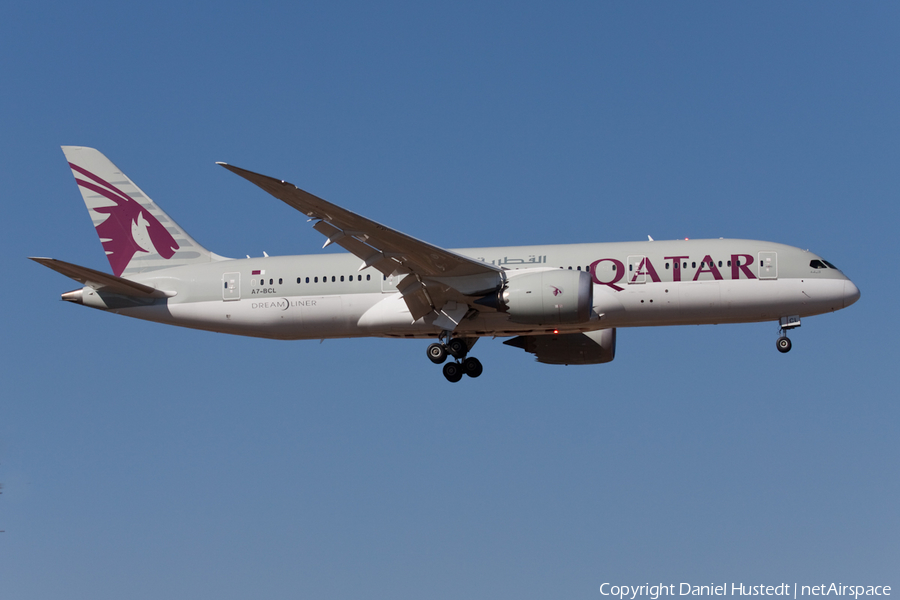 Qatar Airways Boeing 787-8 Dreamliner (A7-BCL) | Photo 425874