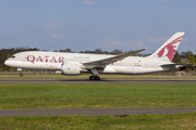 Qatar Airways Boeing 787-8 Dreamliner (A7-BCM) at  Hamburg - Fuhlsbuettel (Helmut Schmidt), Germany
