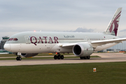 Qatar Airways Boeing 787-8 Dreamliner (A7-BCR) at  Manchester - International (Ringway), United Kingdom