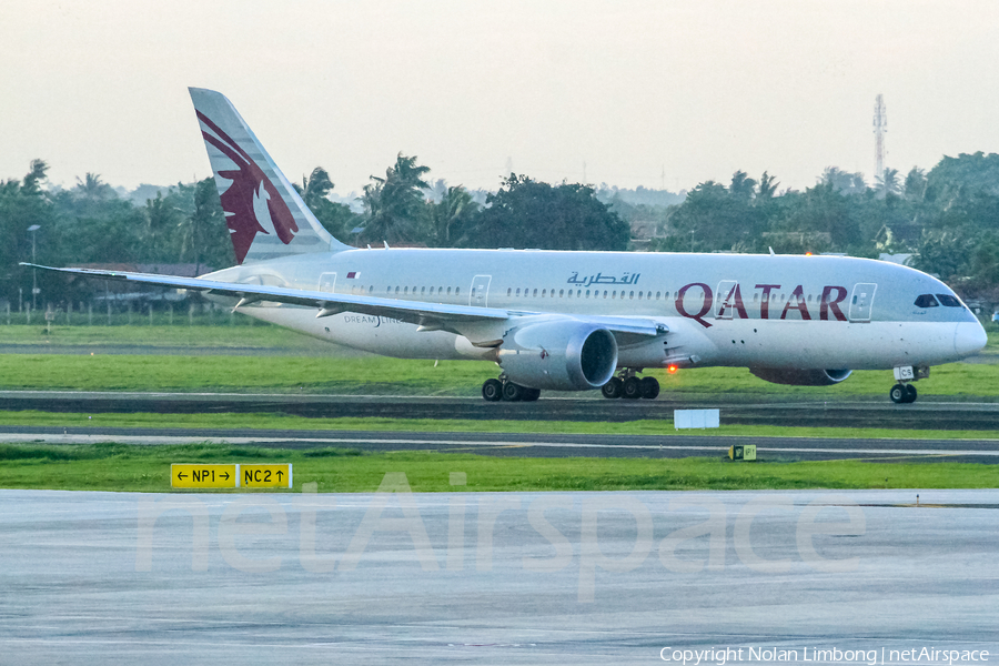 Qatar Airways Boeing 787-8 Dreamliner (A7-BCS) | Photo 384068