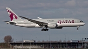 Qatar Airways Boeing 787-8 Dreamliner (A7-BCT) at  Amsterdam - Schiphol, Netherlands