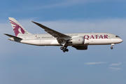 Qatar Airways Boeing 787-8 Dreamliner (A7-BCT) at  Rome - Fiumicino (Leonardo DaVinci), Italy