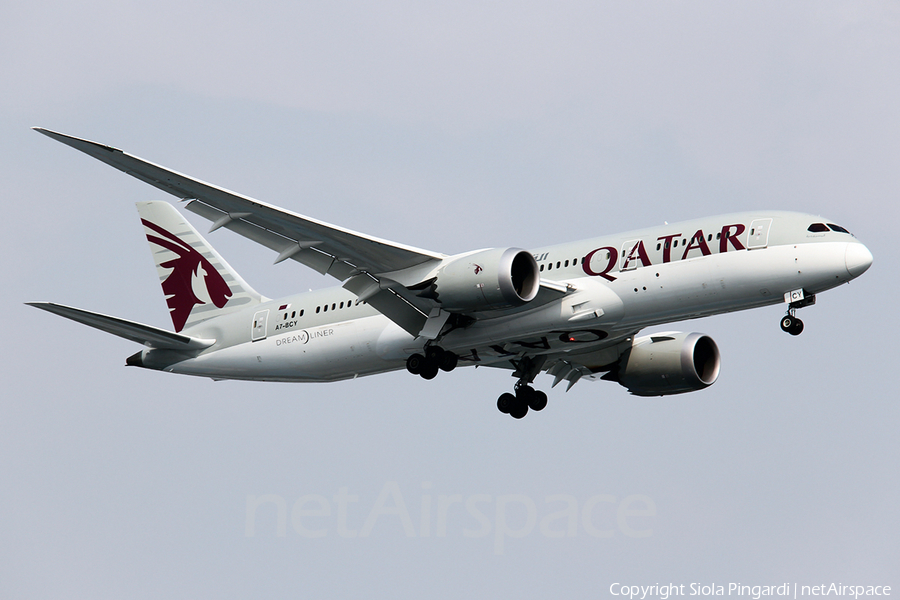 Qatar Airways Boeing 787-8 Dreamliner (A7-BCY) | Photo 360473