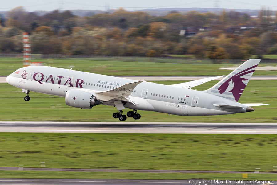 Qatar Airways Boeing 787-8 Dreamliner (A7-BCY) | Photo 543574