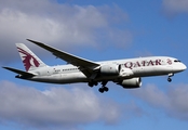 Qatar Airways Boeing 787-8 Dreamliner (A7-BCZ) at  Hamburg - Fuhlsbuettel (Helmut Schmidt), Germany