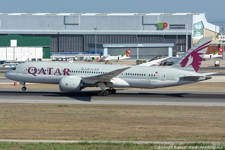 Qatar Airways Boeing 787-8 Dreamliner (A7-BCZ) | Photo 352500