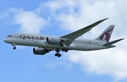 Qatar Airways Boeing 787-8 Dreamliner (A7-BDB) at  Warsaw - Frederic Chopin International, Poland