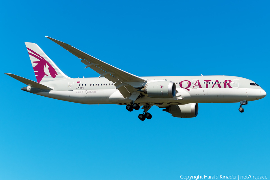 Qatar Airways Boeing 787-8 Dreamliner (A7-BDC) | Photo 297837