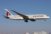 Qatar Airways Boeing 787-8 Dreamliner (A7-BDD) at  Warsaw - Frederic Chopin International, Poland