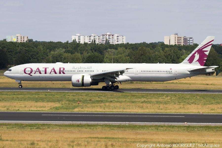 Qatar Airways Boeing 777-3DZ(ER) (A7-BEA) | Photo 248948