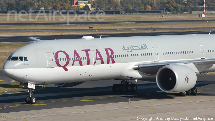 Qatar Airways Boeing 777-3DZ(ER) (A7-BEC) | Photo 346118