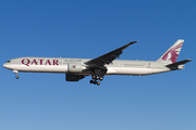 Qatar Airways Boeing 777-3DZ(ER) (A7-BED) at  London - Heathrow, United Kingdom