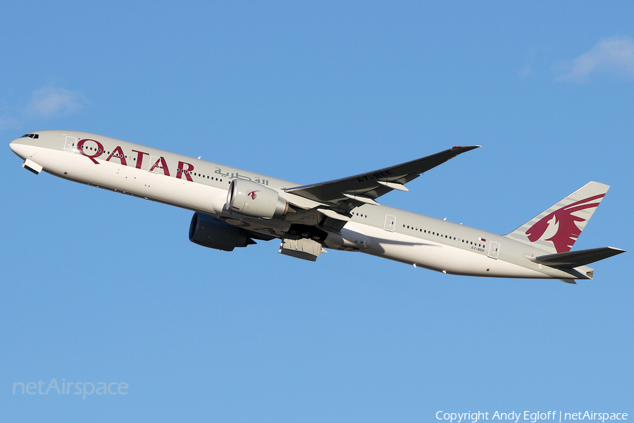 Qatar Airways Boeing 777-3DZ(ER) (A7-BEE) | Photo 154139