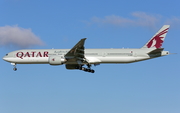 Qatar Airways Boeing 777-3DZ(ER) (A7-BEE) at  London - Heathrow, United Kingdom