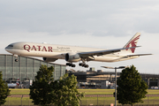 Qatar Airways Boeing 777-3DZ(ER) (A7-BEJ) at  London - Heathrow, United Kingdom