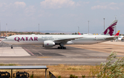 Qatar Airways Boeing 777-3DZ(ER) (A7-BEP) at  Madrid - Barajas, Spain