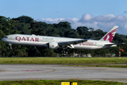 Qatar Airways Boeing 777-3DZ(ER) (A7-BEQ) at  Sao Paulo - Guarulhos - Andre Franco Montoro (Cumbica), Brazil