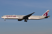 Qatar Airways Boeing 777-3DZ(ER) (A7-BEQ) at  London - Heathrow, United Kingdom