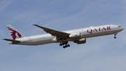 Qatar Airways Boeing 777-3DZ(ER) (A7-BEW) at  Frankfurt am Main, Germany