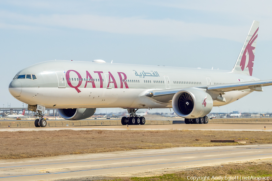 Qatar Airways Boeing 777-3DZ(ER) (A7-BEX) | Photo 437632