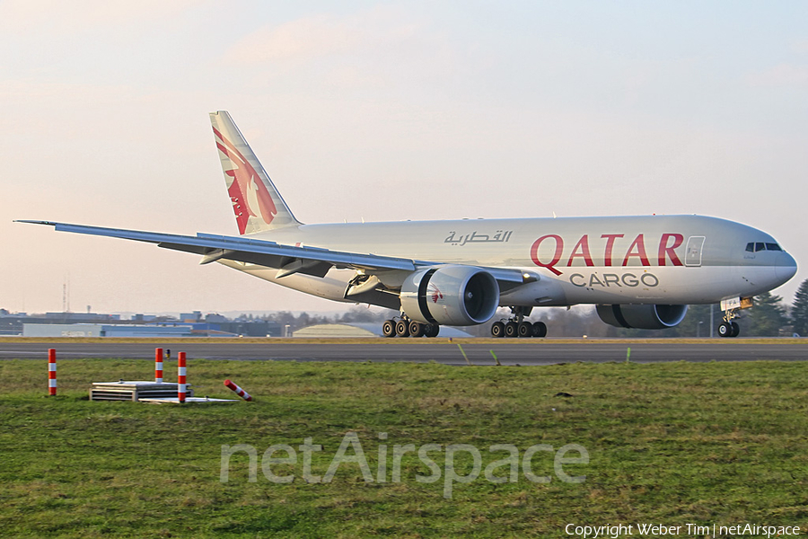 Qatar Airways Cargo Boeing 777-FDZ (A7-BFA) | Photo 211904