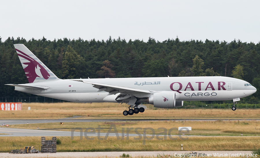 Qatar Airways Boeing 777-FDZ (A7-BFB) | Photo 249964