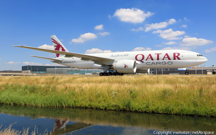 Qatar Airways Cargo Boeing 777-FDZ (A7-BFC) | Photo 428890