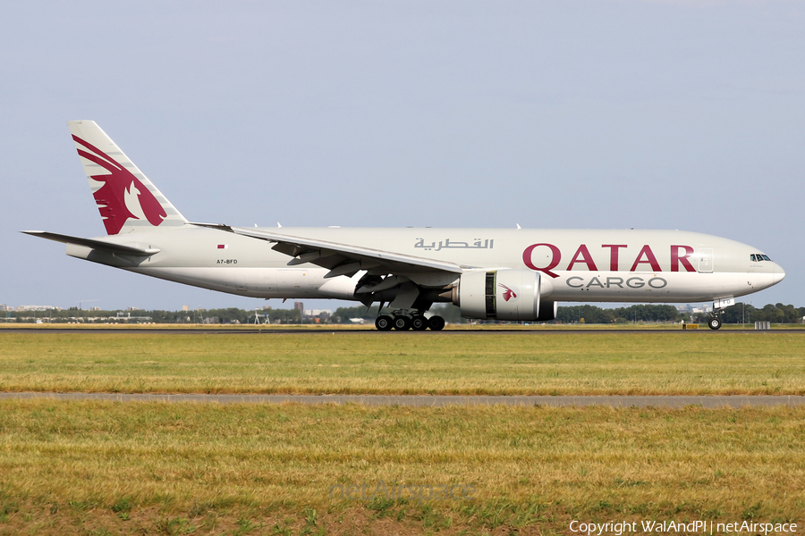 Qatar Airways Cargo Boeing 777-FDZ (A7-BFD) | Photo 522881