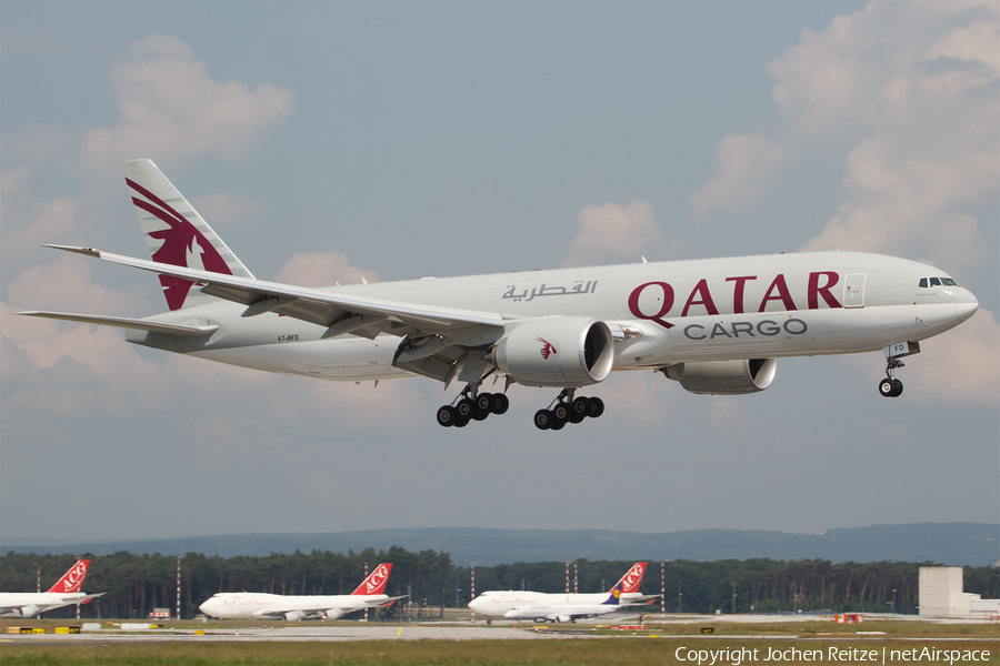Qatar Airways Cargo Boeing 777-FDZ (A7-BFD) | Photo 27426