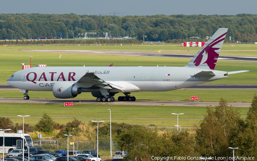 Qatar Airways Cargo Boeing 777-FDZ (A7-BFE) | Photo 350570