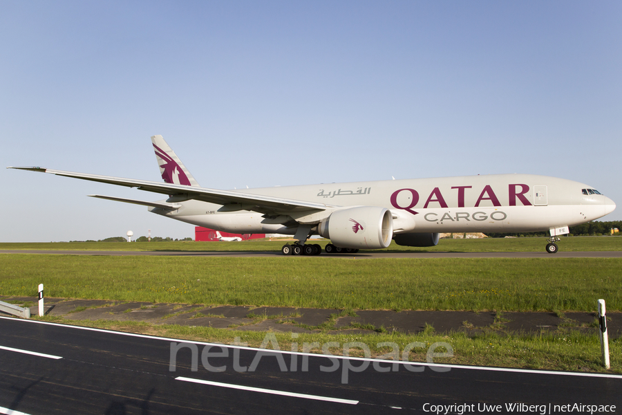 Qatar Airways Cargo Boeing 777-FDZ (A7-BFE) | Photo 242244