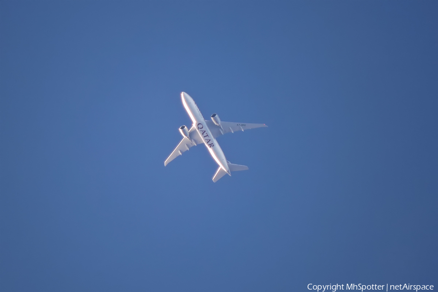 Qatar Airways Cargo Boeing 777-FDZ (A7-BFE) | Photo 334799