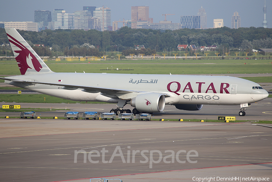 Qatar Airways Cargo Boeing 777-FDZ (A7-BFF) | Photo 387527