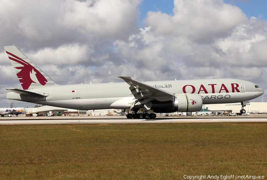 Qatar Airways Cargo Boeing 777-FDZ (A7-BFG) | Photo 374713