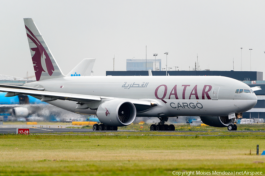 Qatar Airways Cargo Boeing 777-FDZ (A7-BFH) | Photo 116974