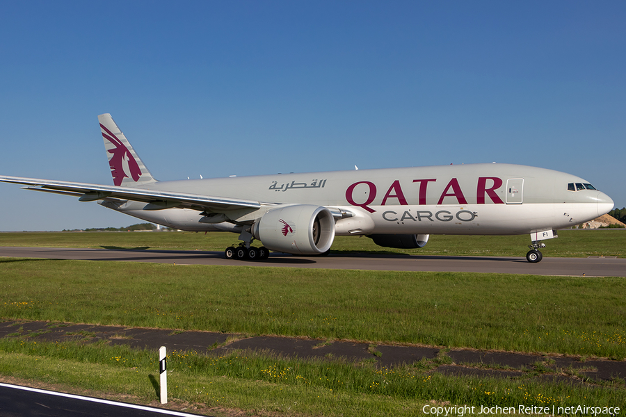 Qatar Airways Cargo Boeing 777-FDZ (A7-BFI) | Photo 242759