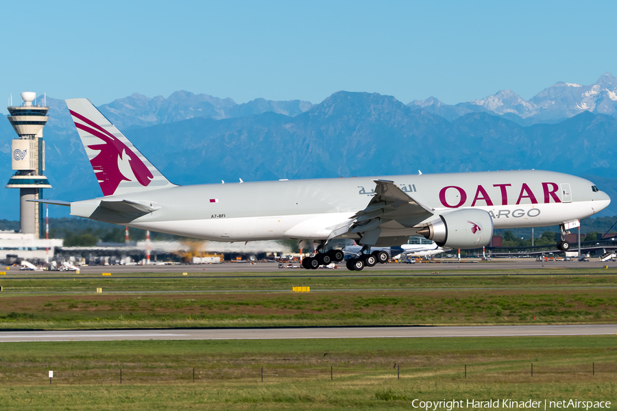 Qatar Airways Cargo Boeing 777-FDZ (A7-BFI) | Photo 301157