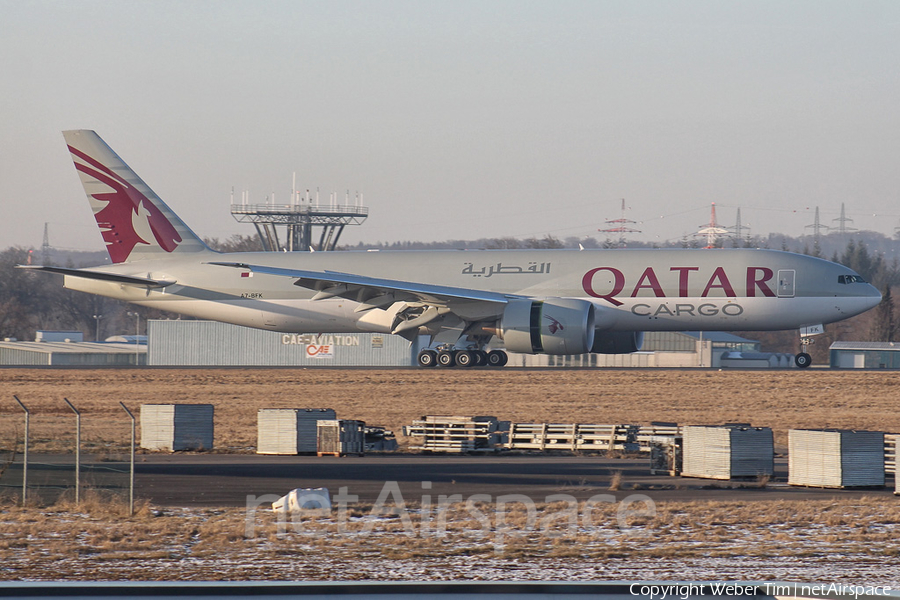 Qatar Airways Cargo Boeing 777-FDZ (A7-BFK) | Photo 140988